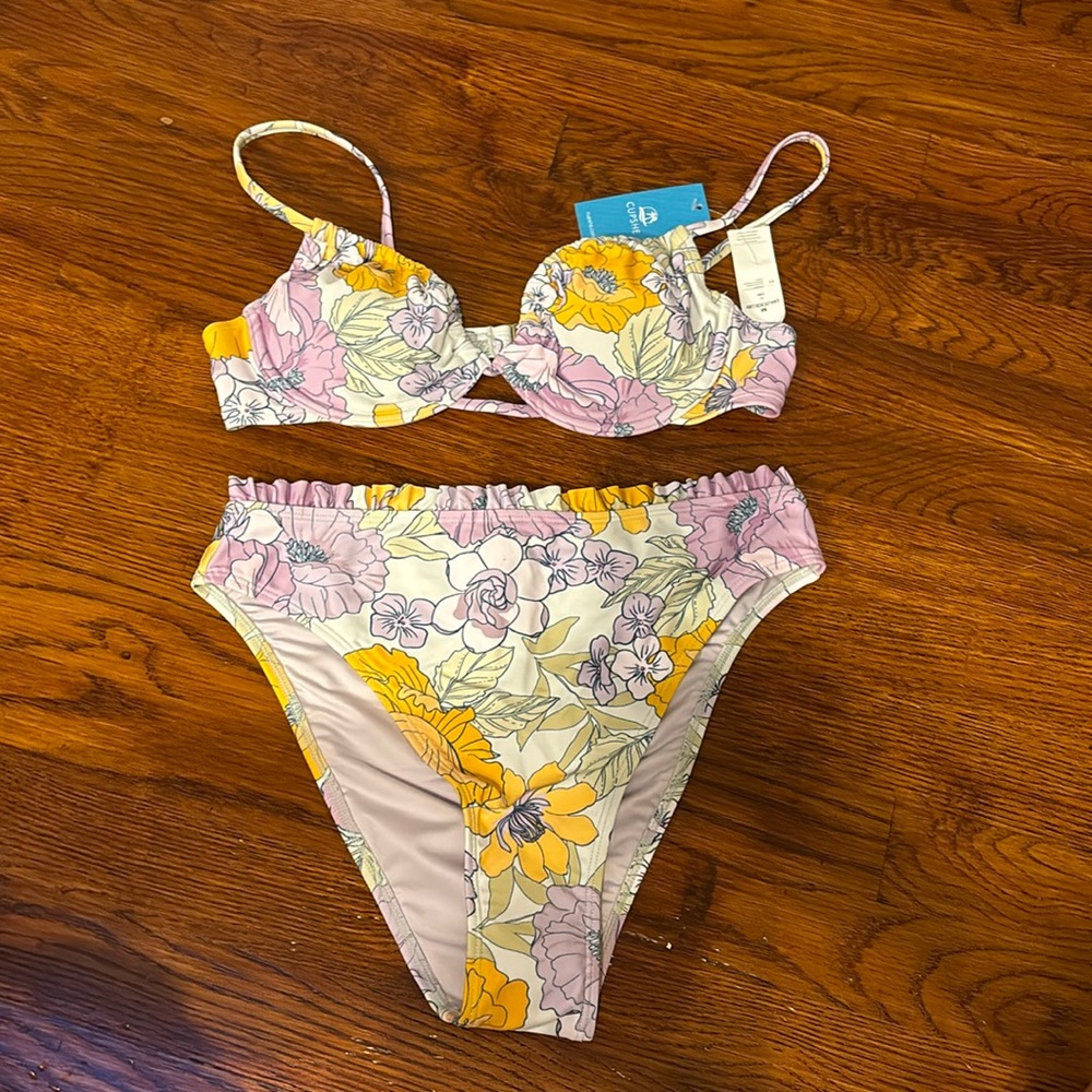 Floral bikini - Picture 2 of 6